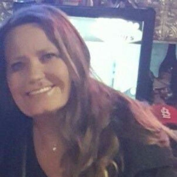 Meet your Posher, Debbie - Picture 1 of 1